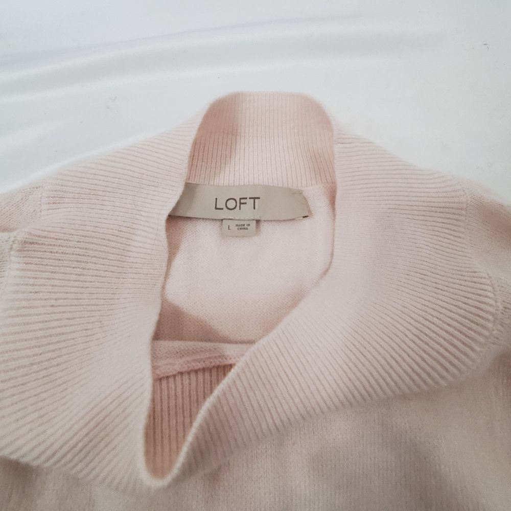 Loft Pink Ruffled Sleeve Sweater - Picture 7 of 8